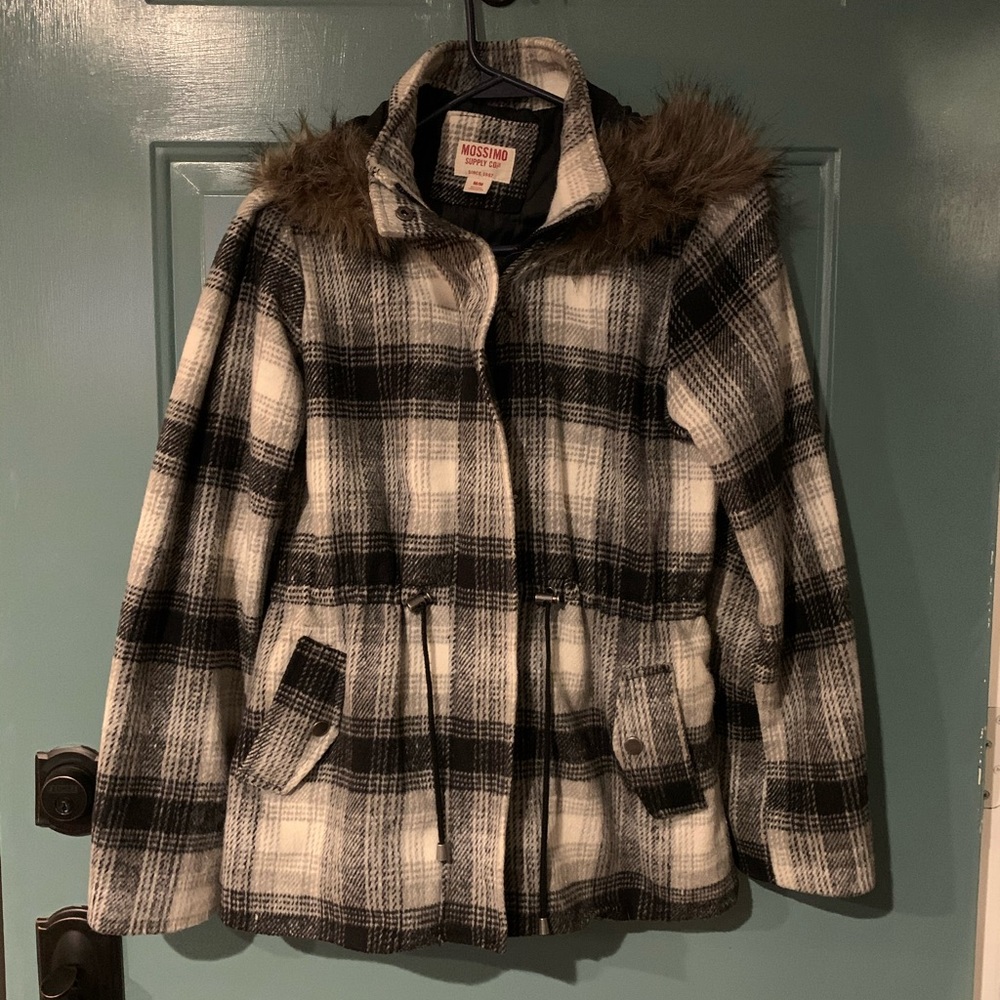 American Eagle coat